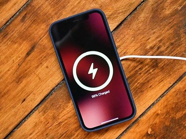 佛冈苹果手机维修分享iPhone 12可以随便充电吗 